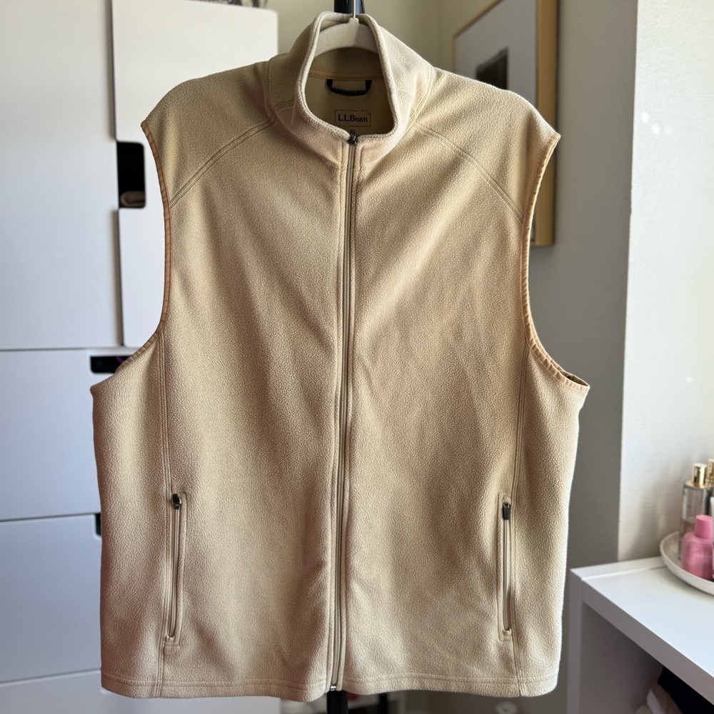 L.L. Bean Women’s Beige Fleece Vest Size XL